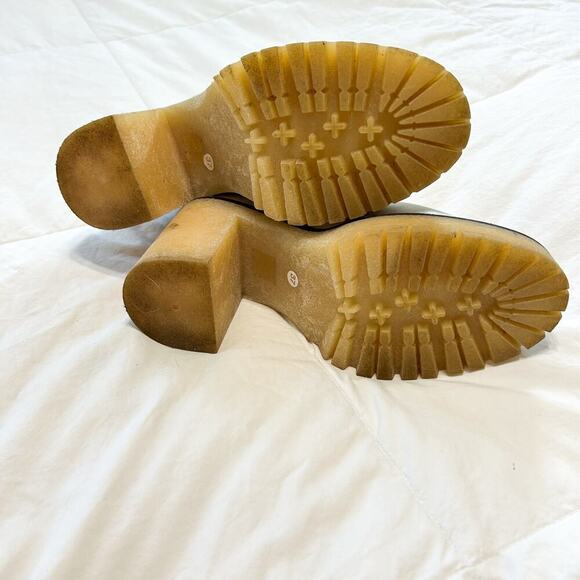 Free People James Chelsea Leather Boots Chunky Heel Cream Women’s Size 37 US 7 - Picture 10 of 12